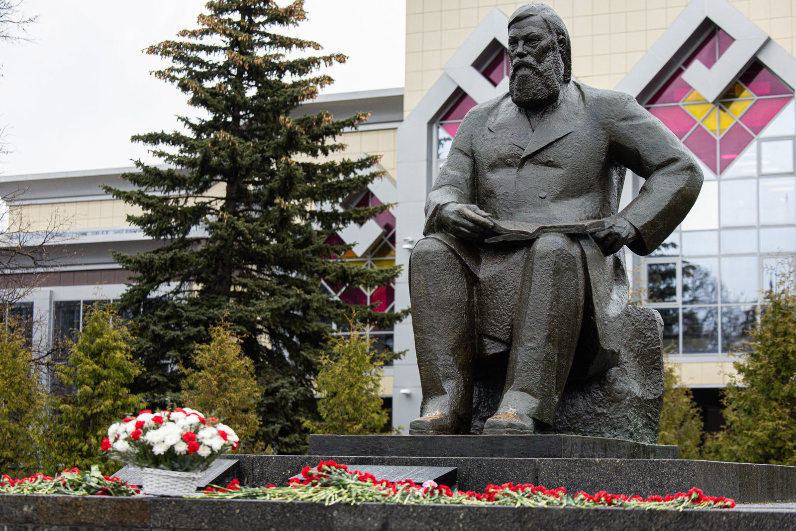 5b9ddec9b53642b395ca4f7dce58efcf